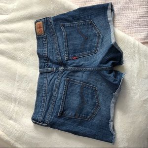 Levi’s Jean Cut Off Shorts